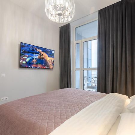 Petrovdom Apartments 267-373 In Rc Central Park, 7 John Mccain Street Kyiv Exterior foto