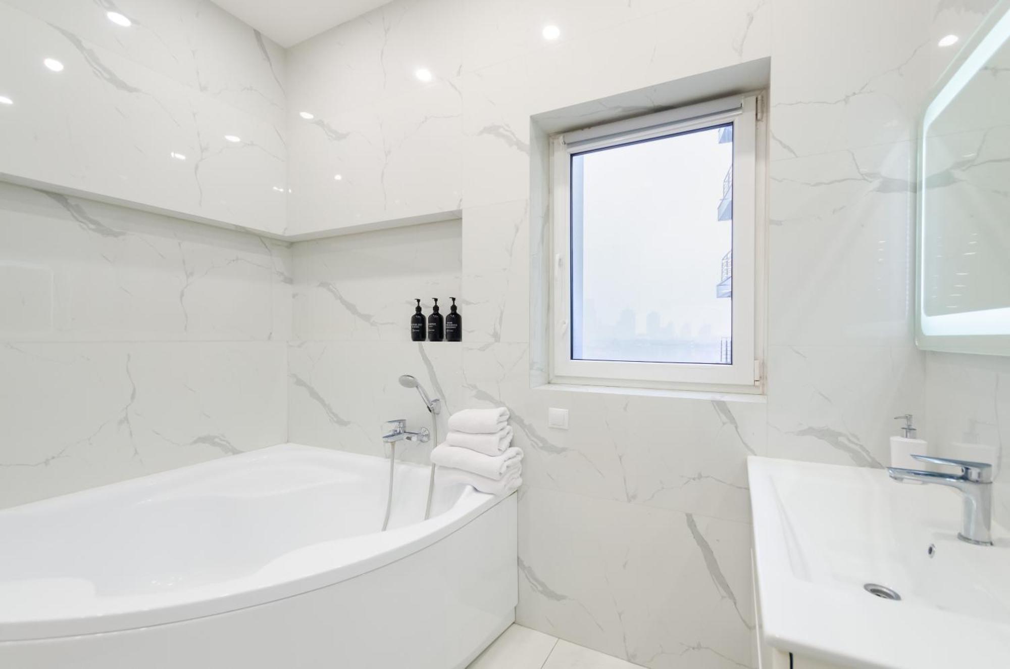 Petrovdom Apartments 267-373 In Rc Central Park, 7 John Mccain Street Kyiv Exterior foto